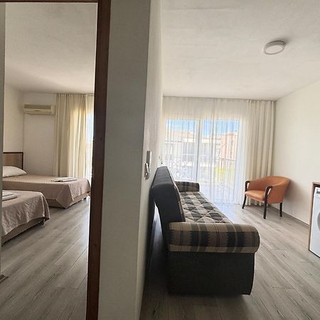 Fora Apart Otel Çeşme Extérieur photo