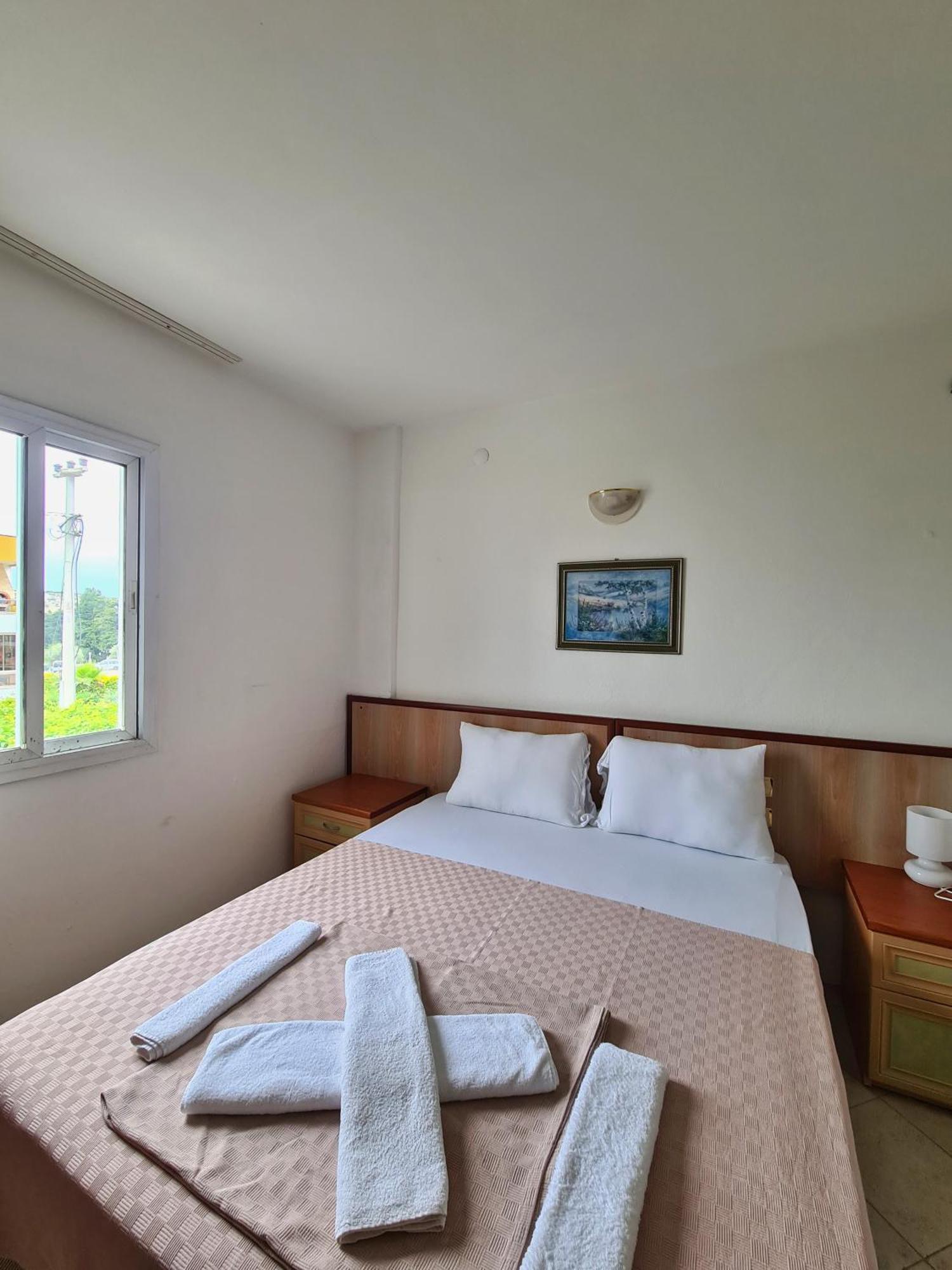 Fora Apart Otel Çeşme Extérieur photo