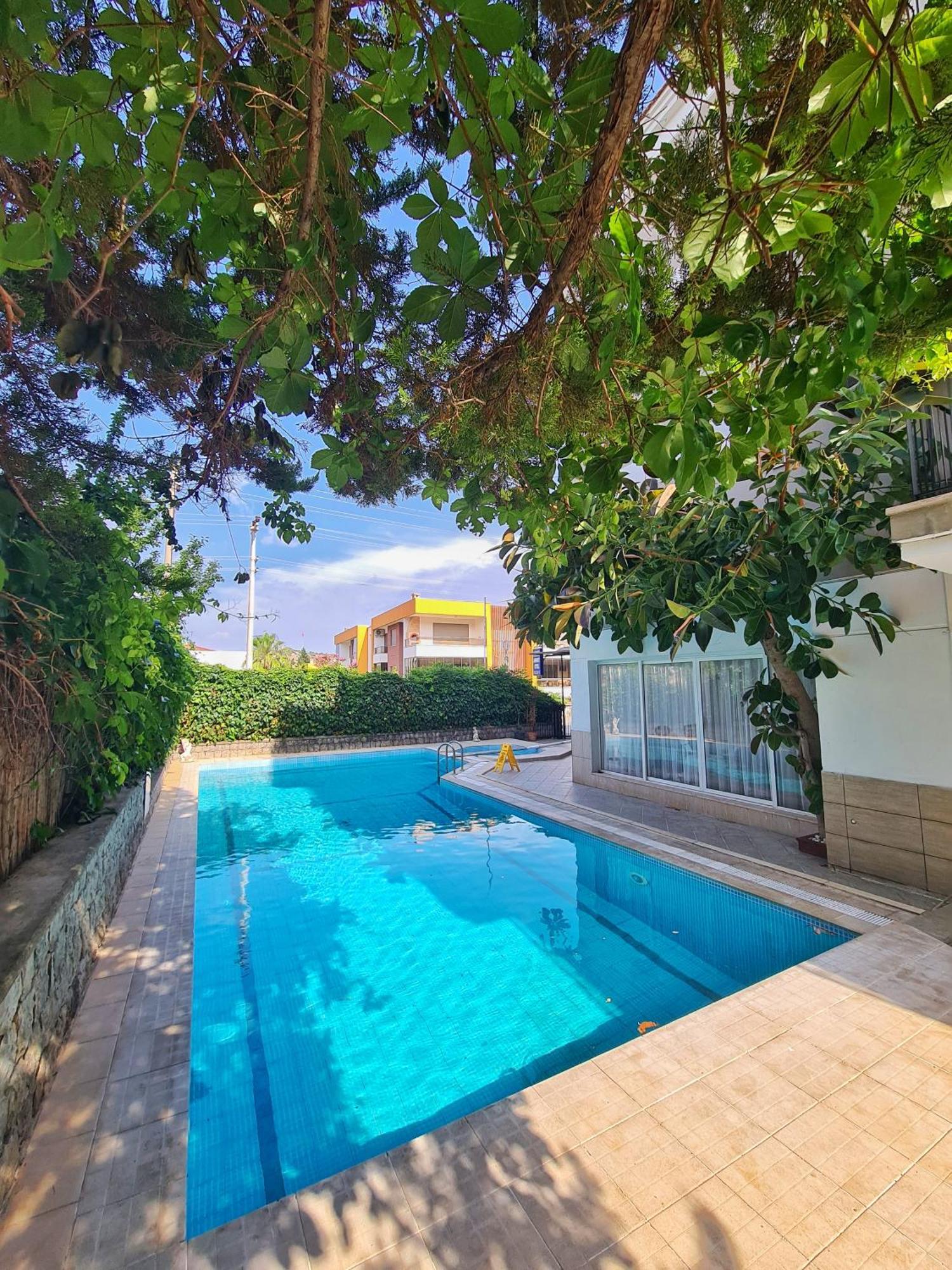 Fora Apart Otel Çeşme Extérieur photo