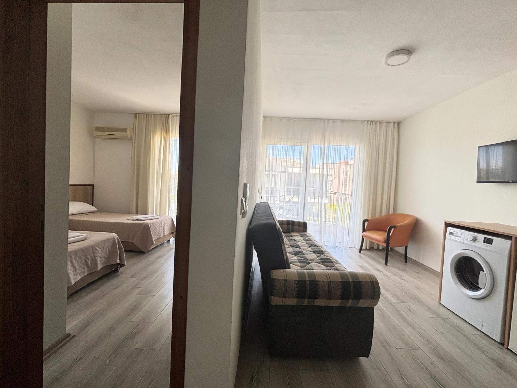 Fora Apart Otel Çeşme Extérieur photo