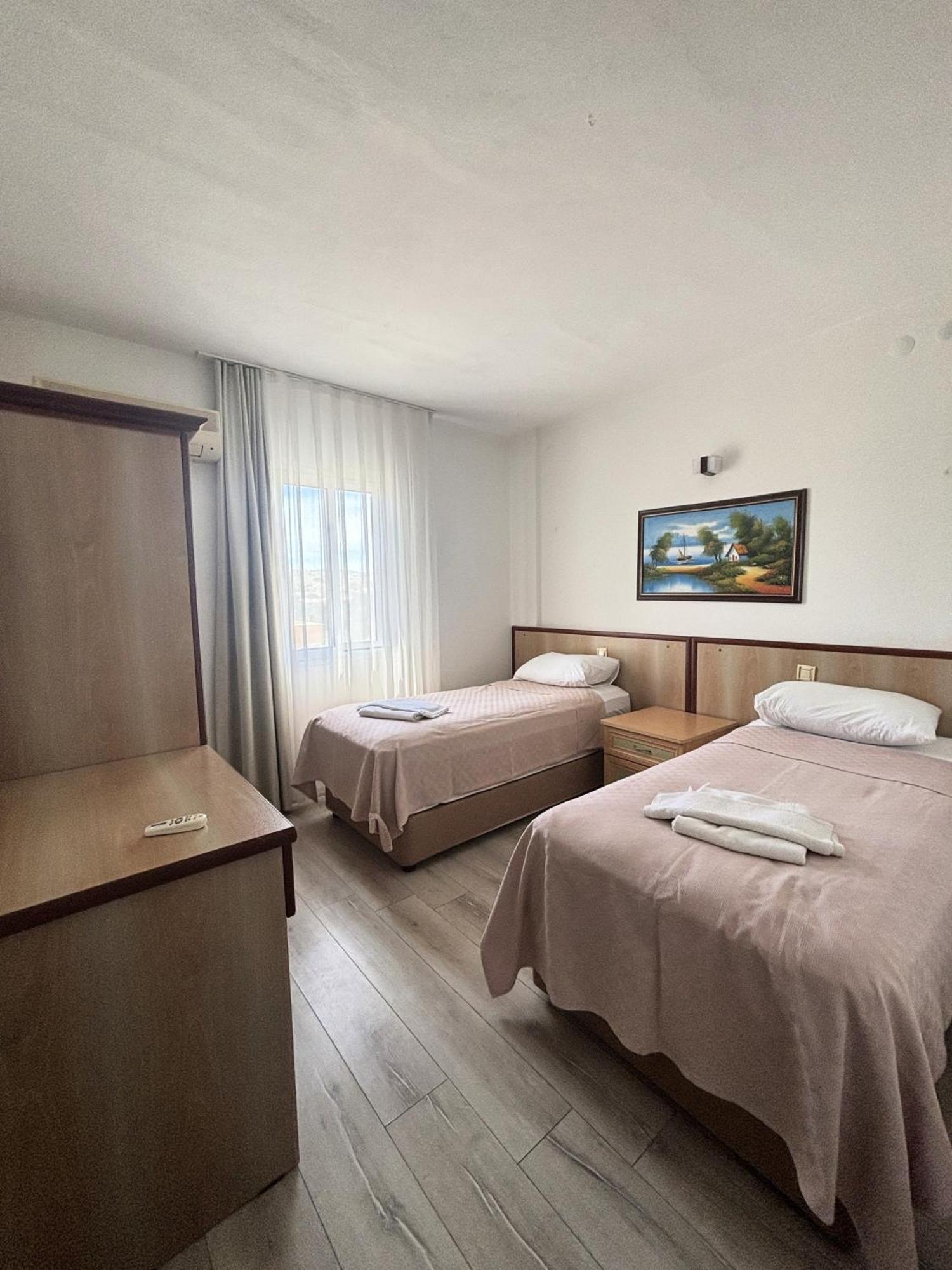 Fora Apart Otel Çeşme Extérieur photo
